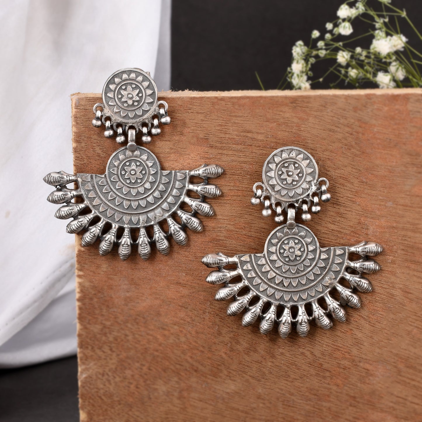 Silver Saanjh Sphere Jhumka Earrings