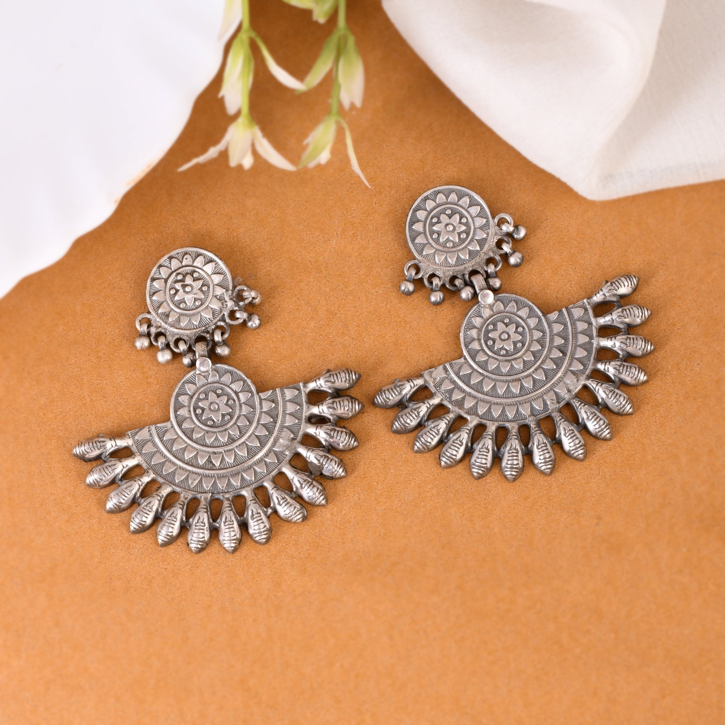 Silver Saanjh Sphere Jhumka Earrings