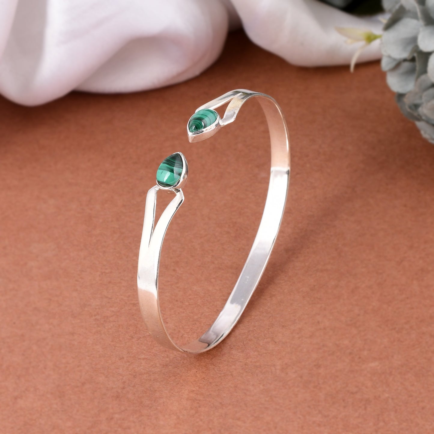 Silver Melachite Openable Kada Bangles/ Bracelet
