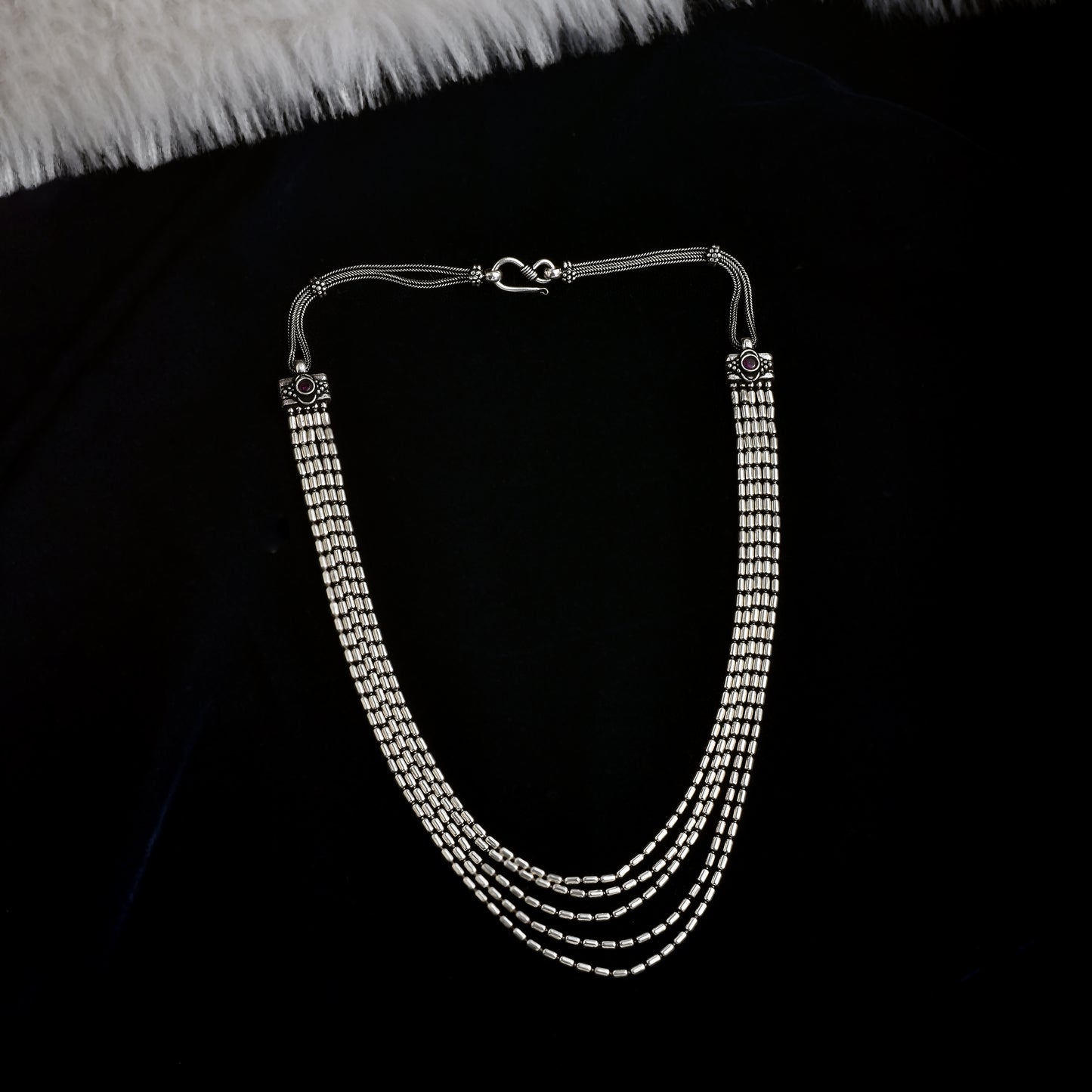 Silver Cyclinderical Five Layered Neckchain