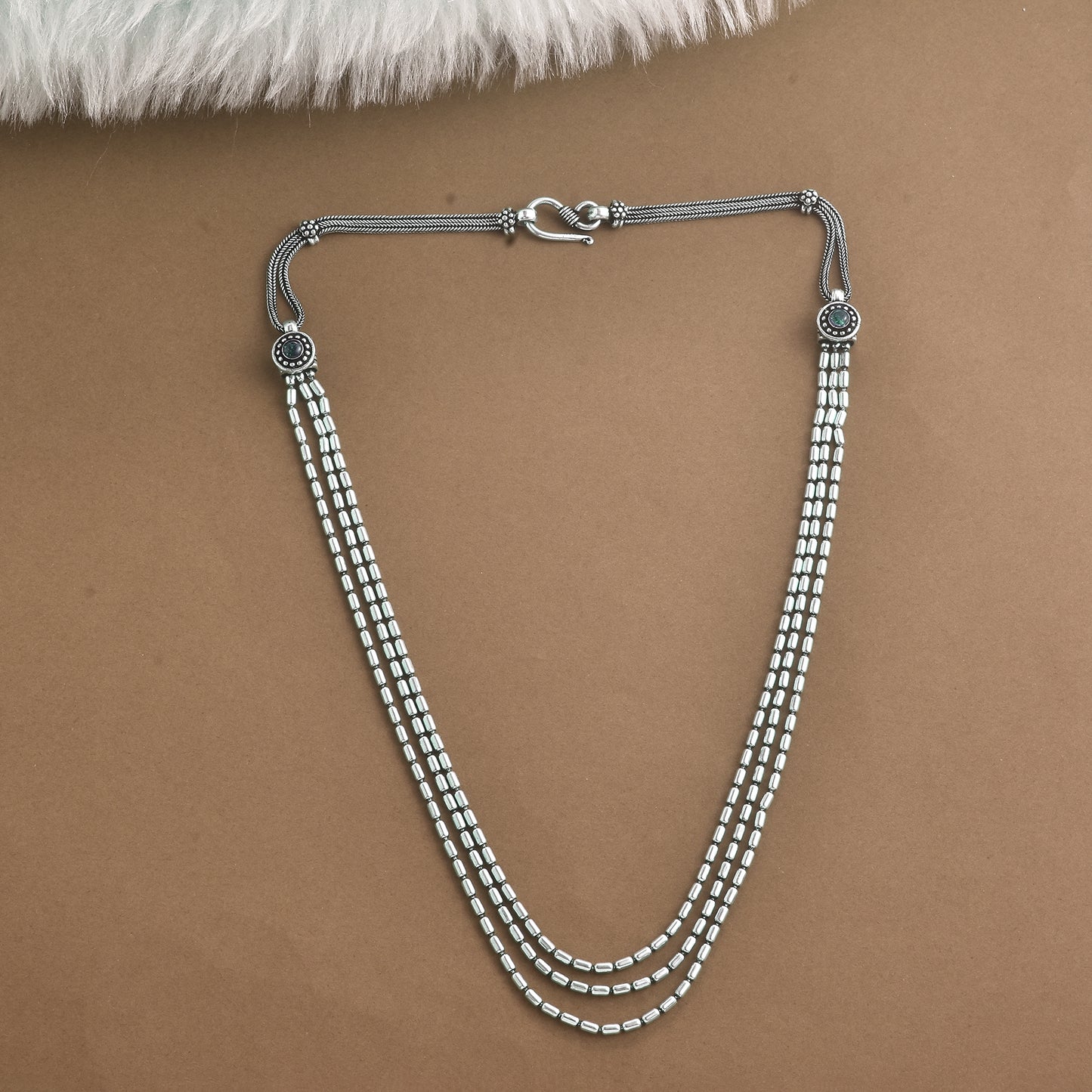 Silver Cyclinderical Beads Tri Layered Neckchain