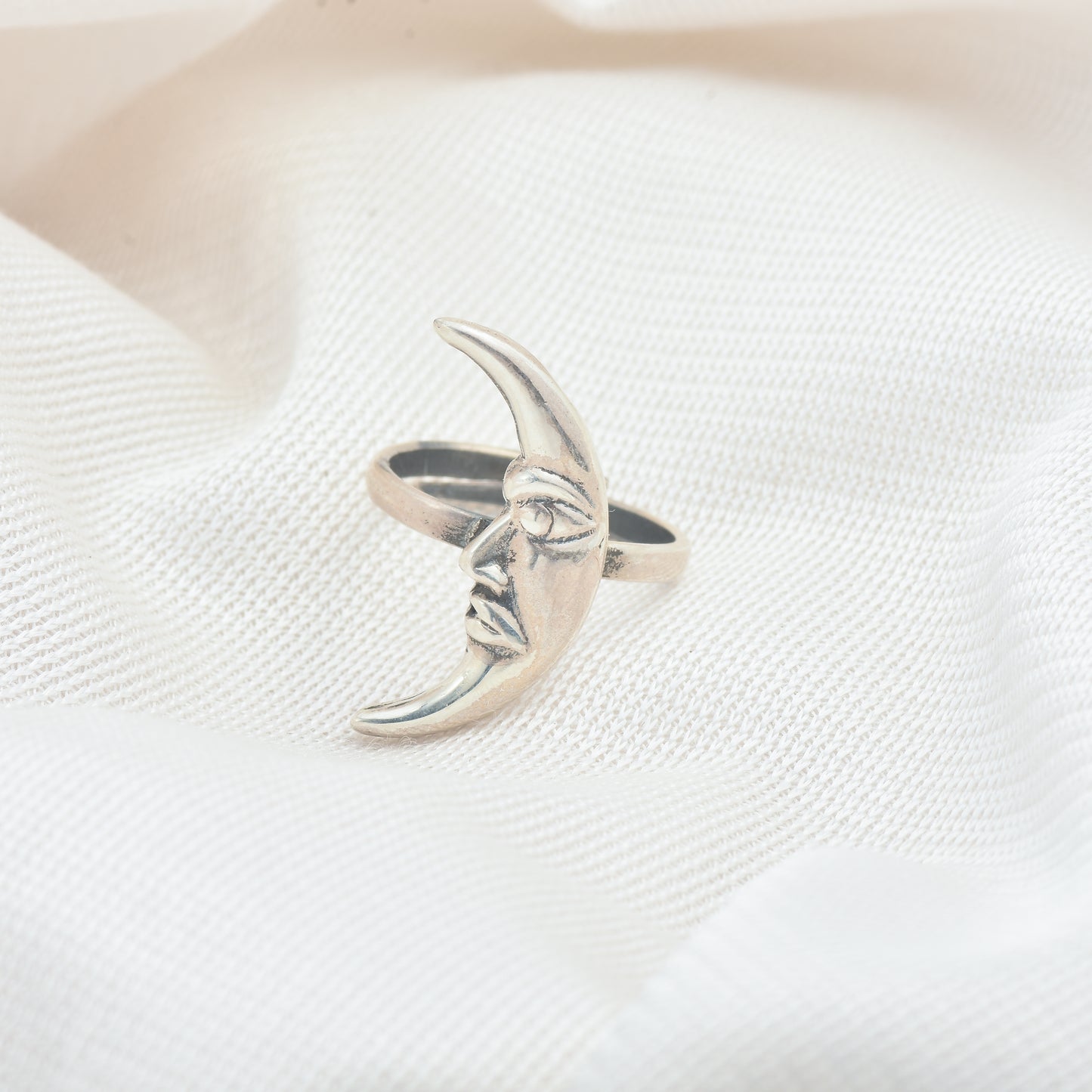 Silver Crescent Moon Ring