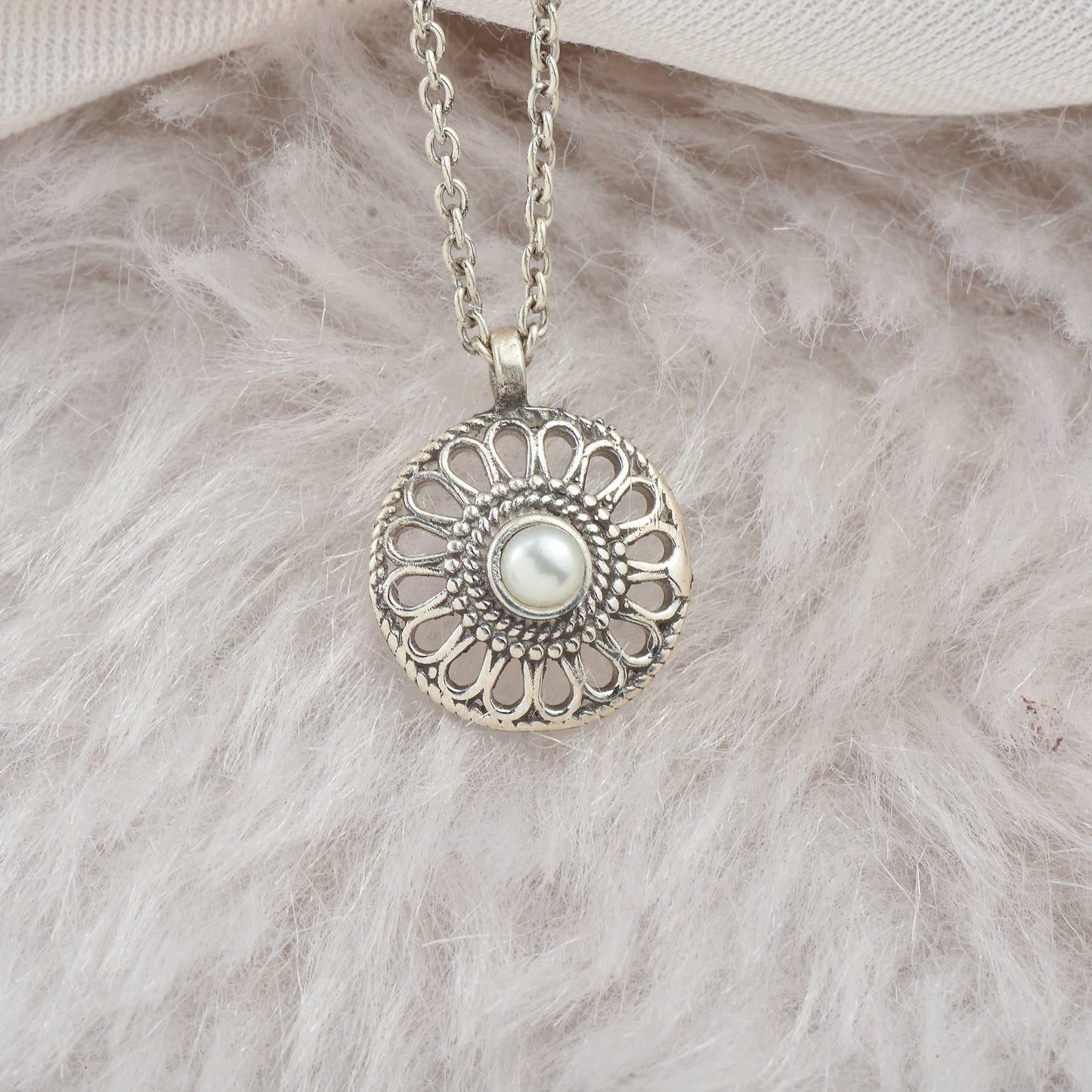 Silver Pearl Wheel Pendant With Chain