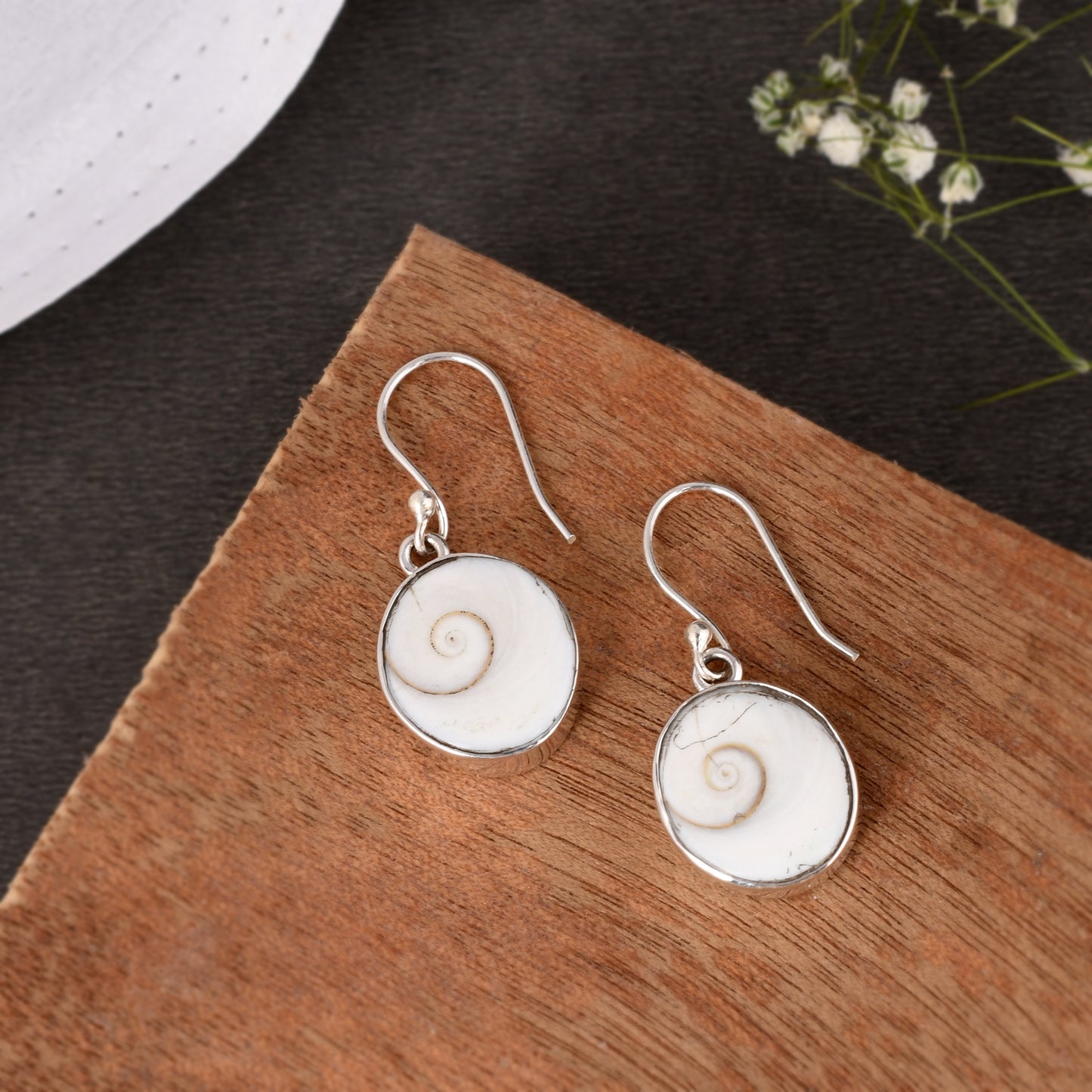 Silver Sea Shell Dangle Earrings