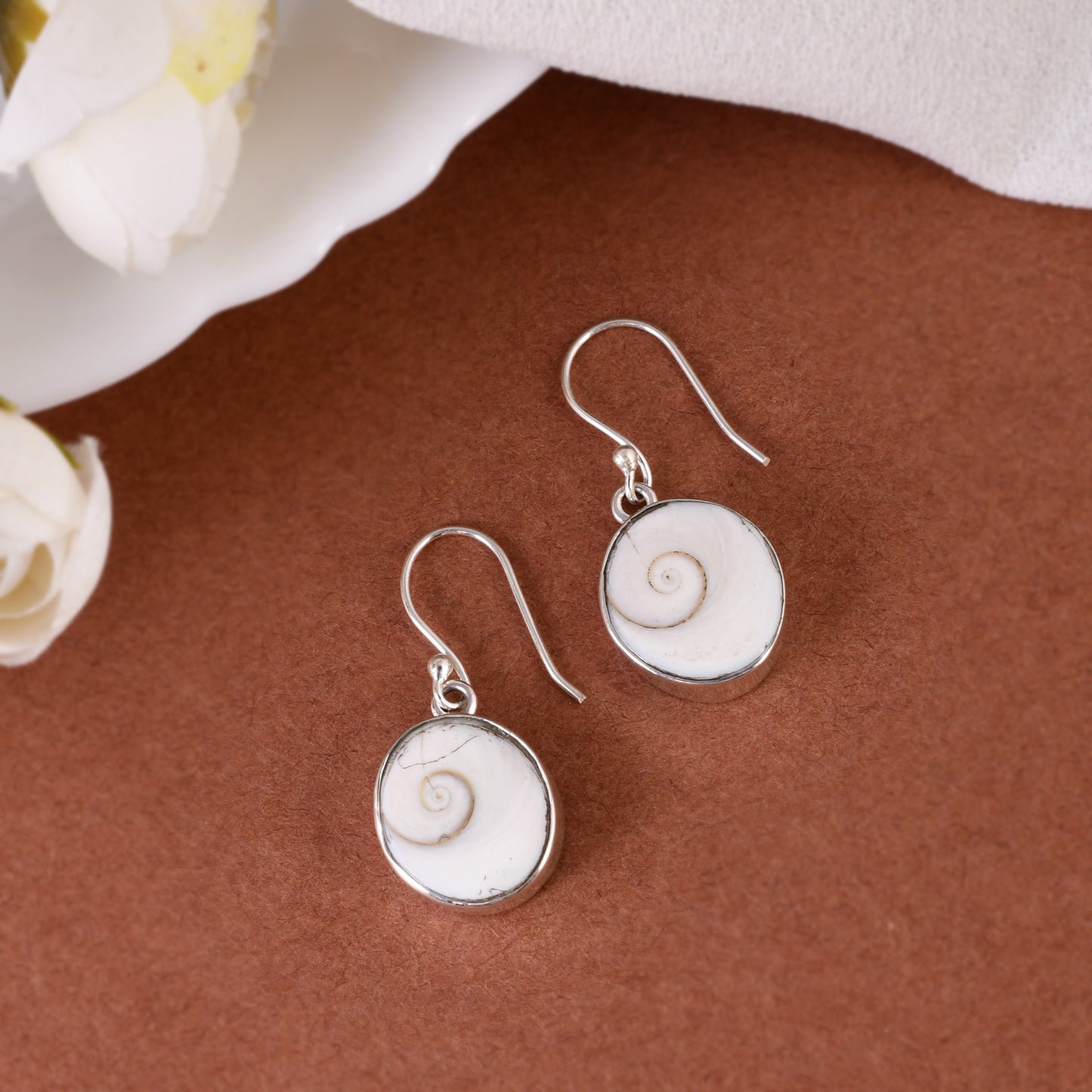 Silver Sea Shell Dangle Earrings