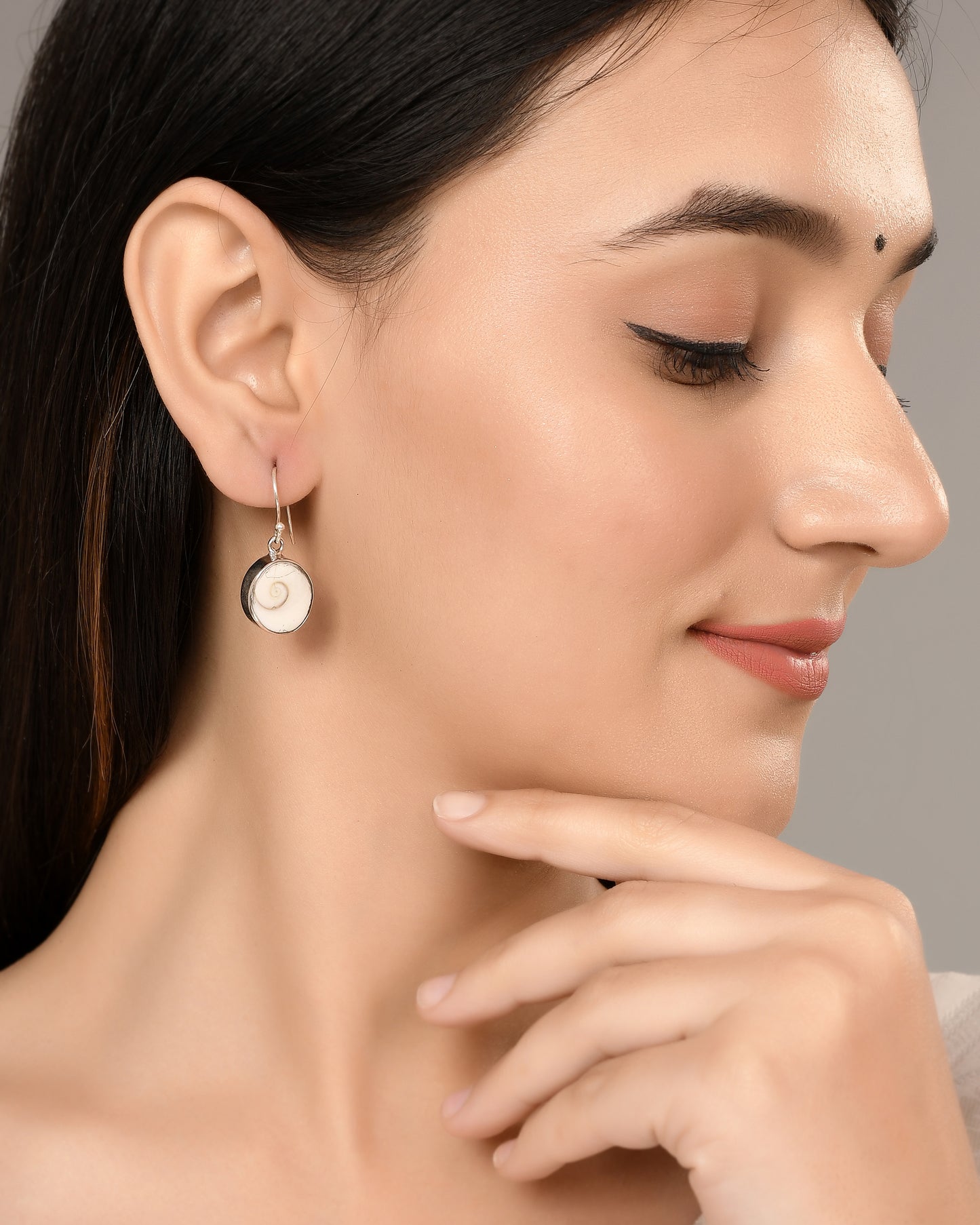 Silver Sea Shell Dangle Earrings