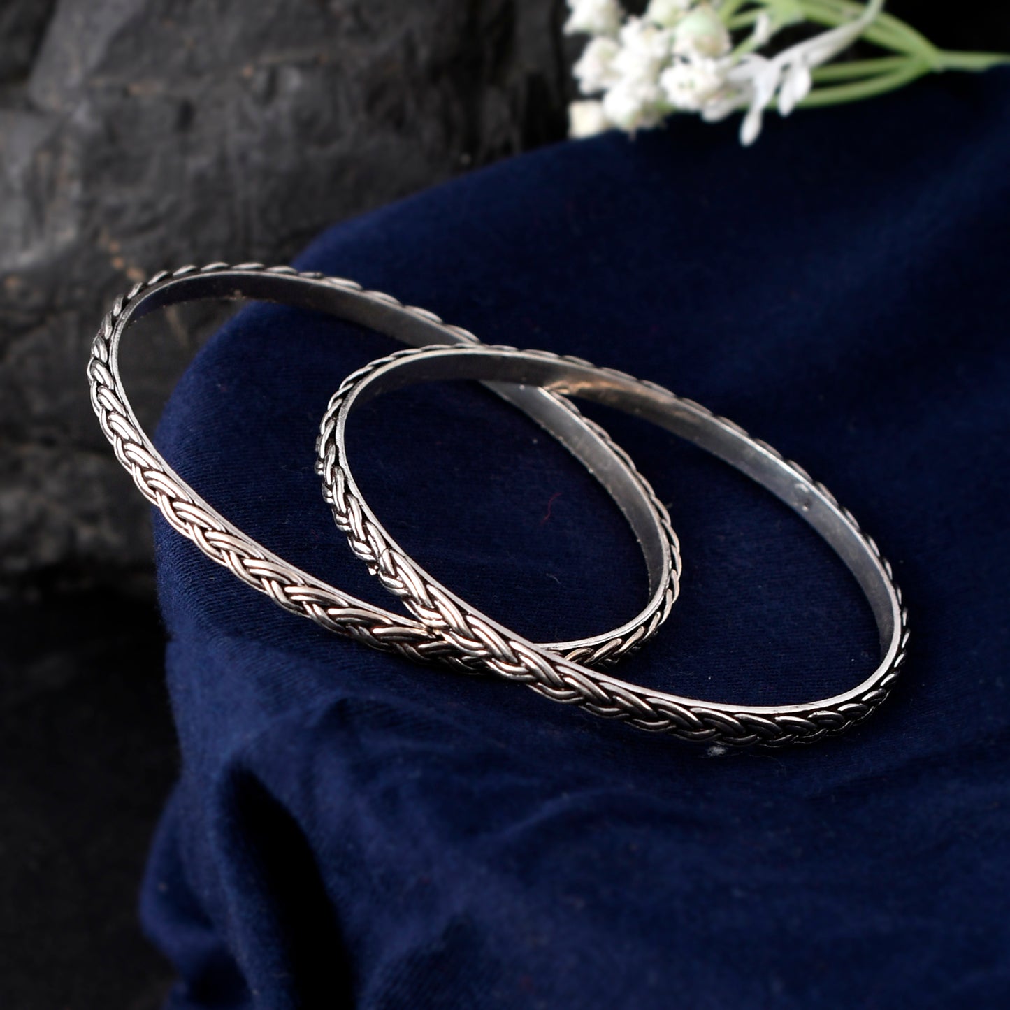 Silver Knot Pattern Bangles ( Pair)