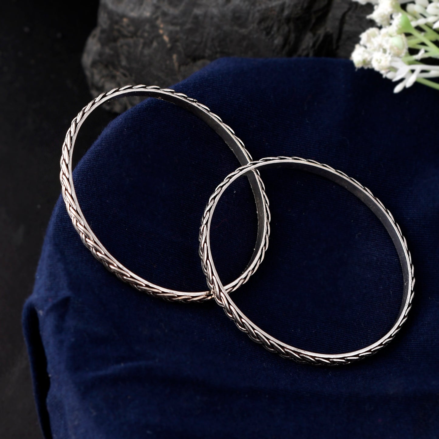 Silver Knot Pattern Bangles ( Pair)