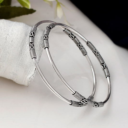 Silver Wave And Spiral Bangles( Pair)