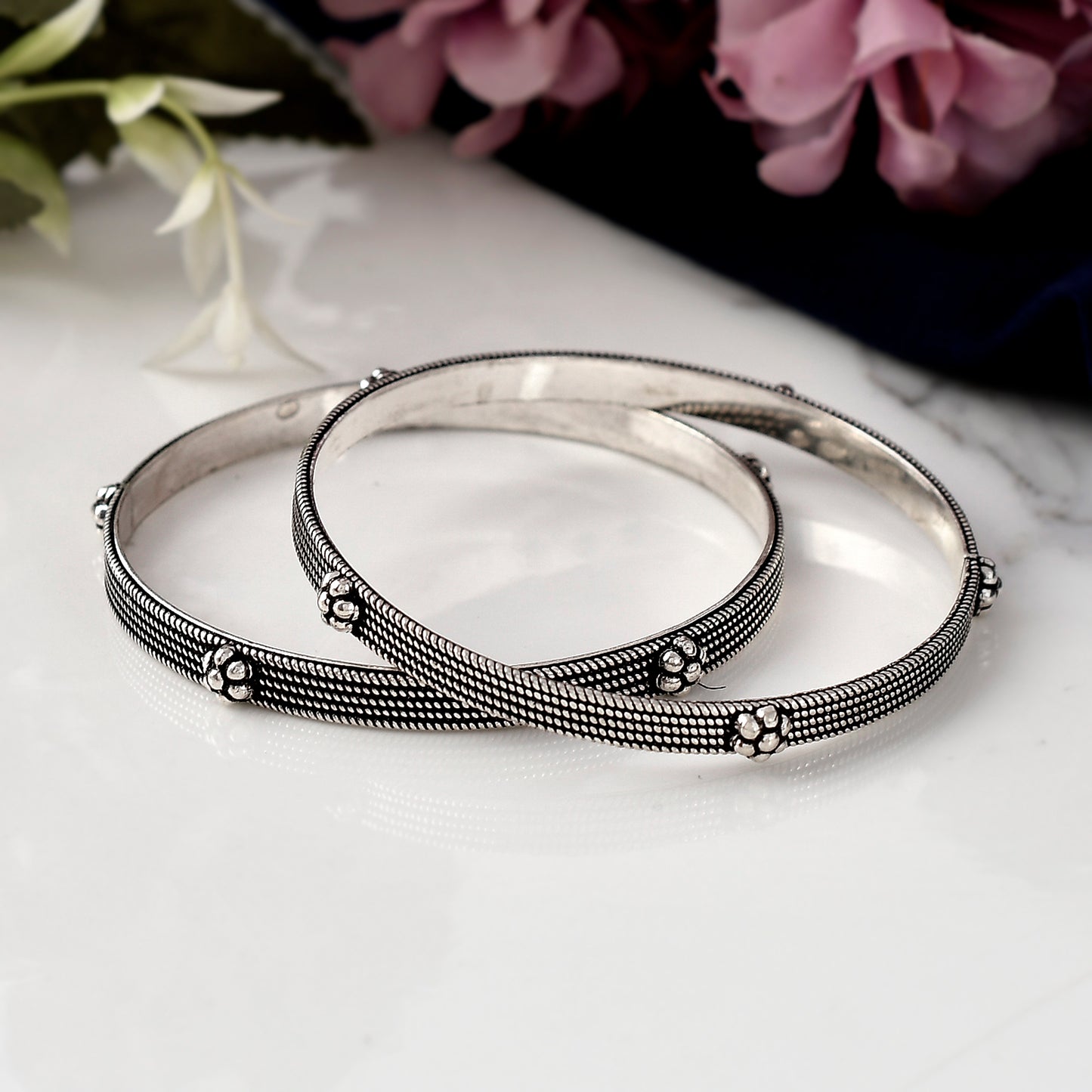Silver Simple Floral Bangle( Pair)