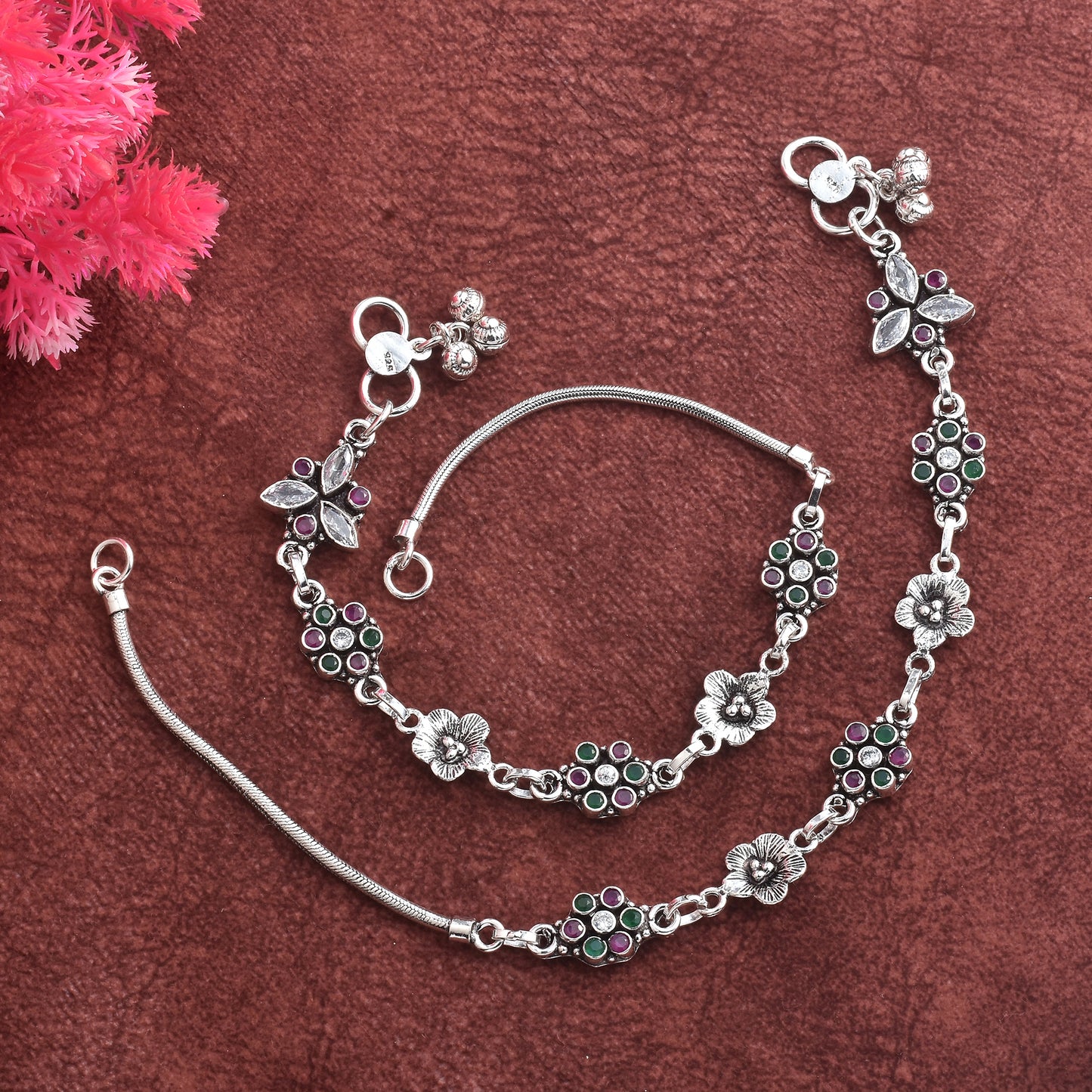 Silver Phool kali Cut Stone Anklet (Pair)