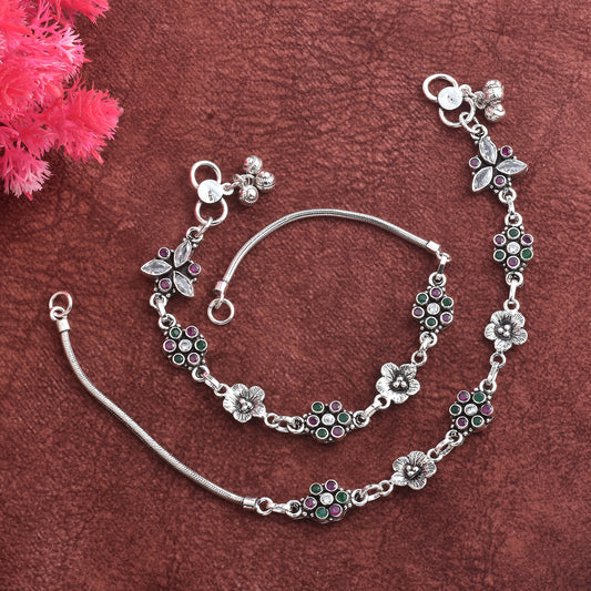 Silver Phool kali Cut Stone Anklet (Pair)