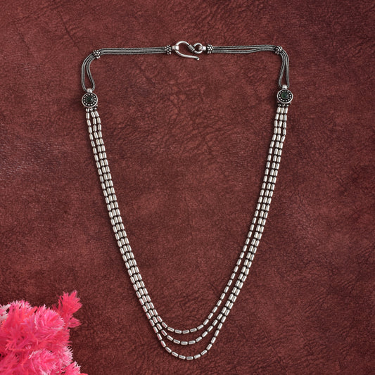 Silver Cyclinderical Beads Tri Layered Neckchain