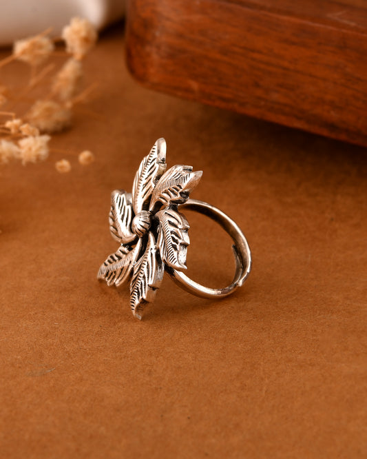 Silver Spiral Leaf Flower Ring