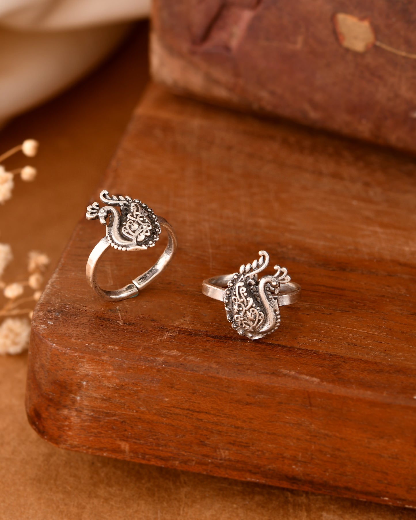 Silver Peacock Toe-rings( Pair)