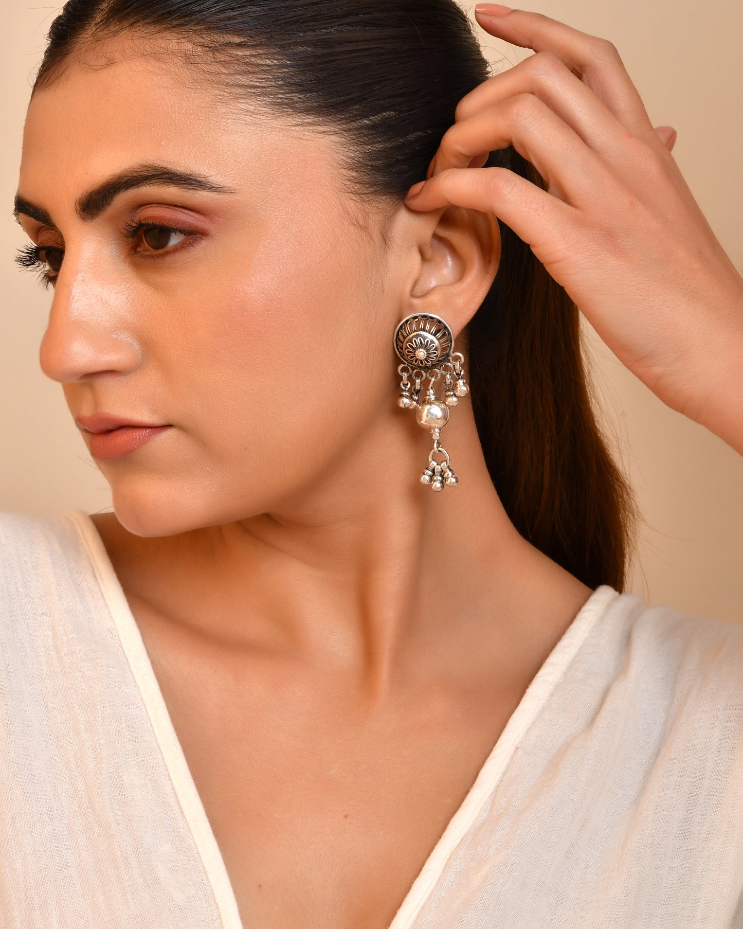 Maharani Dome Dangling Bells Jhumka Earrings