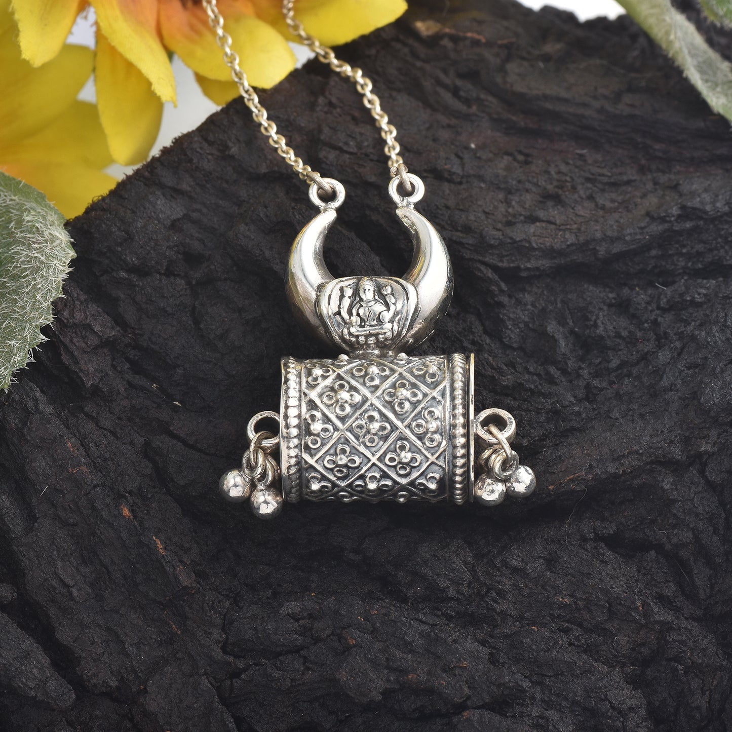 Silver Laxmi Openable Box Pendant With Chain