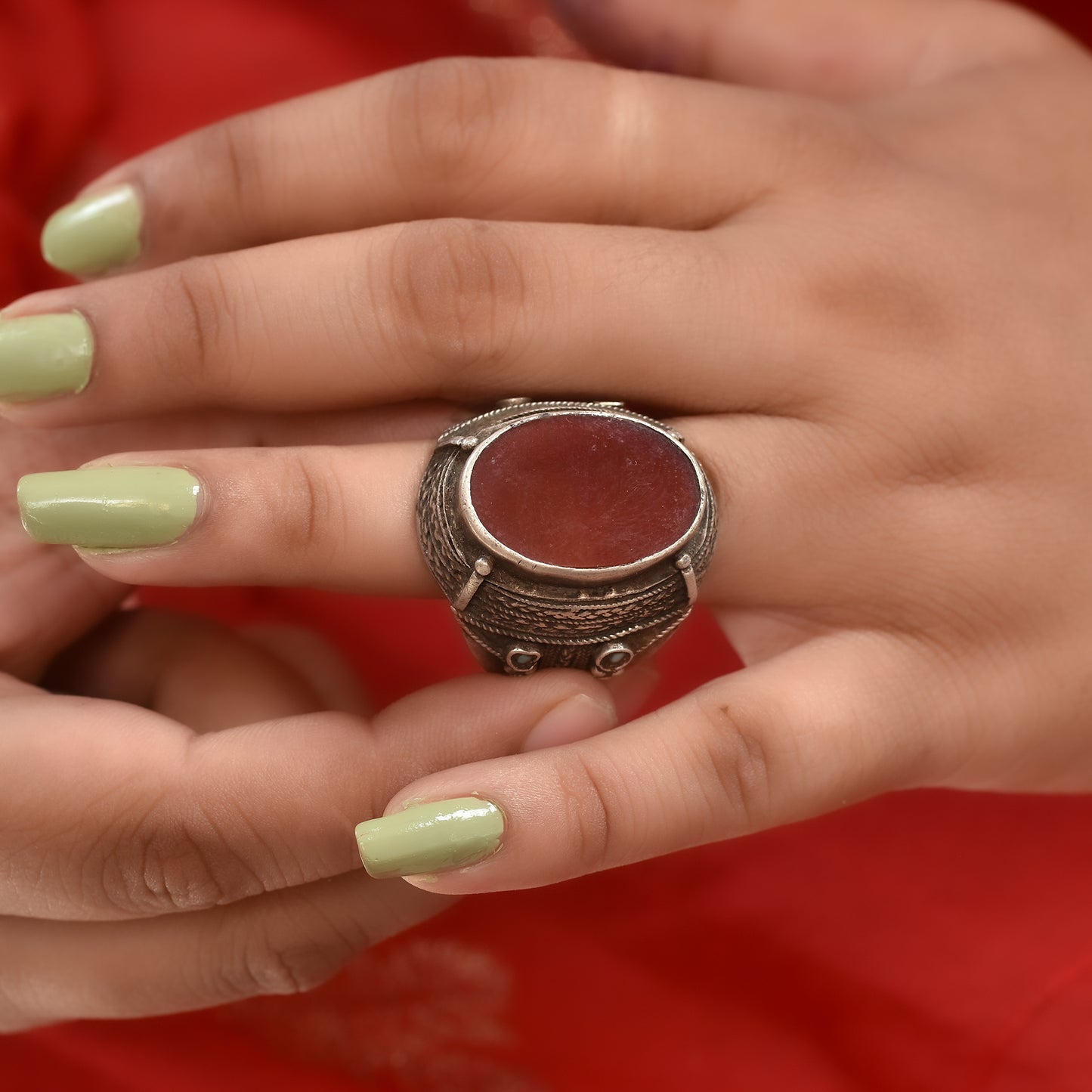 Silver Red Onyx Openable Box Ring