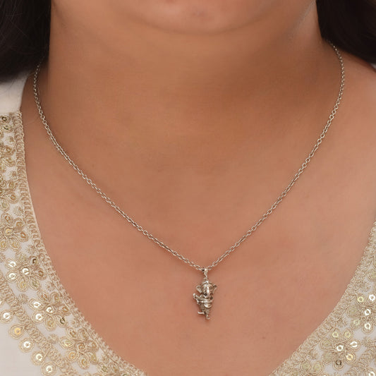Silver Ganesha Idol Pendant With Chain
