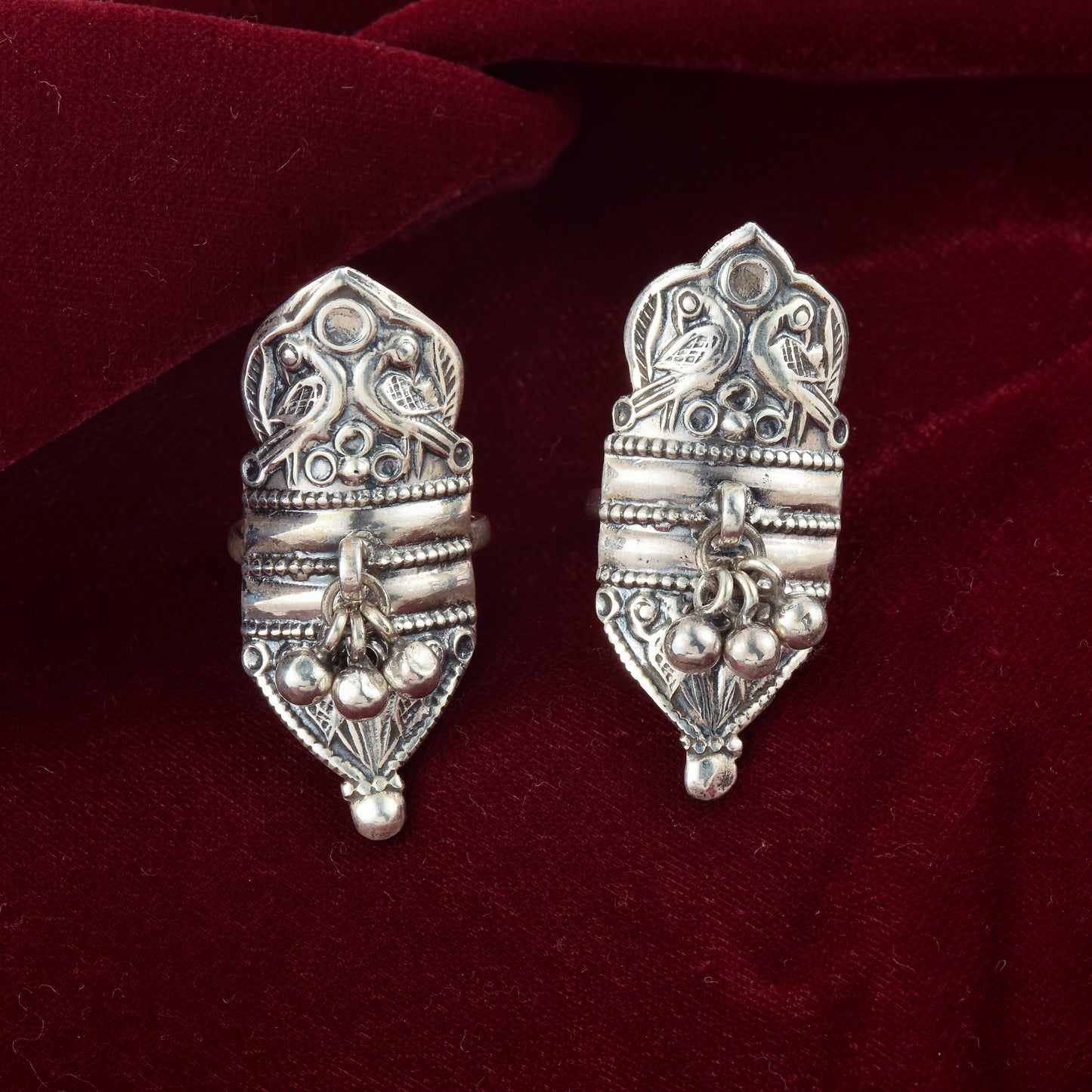 Silver Tota Maina Maharani Toerings