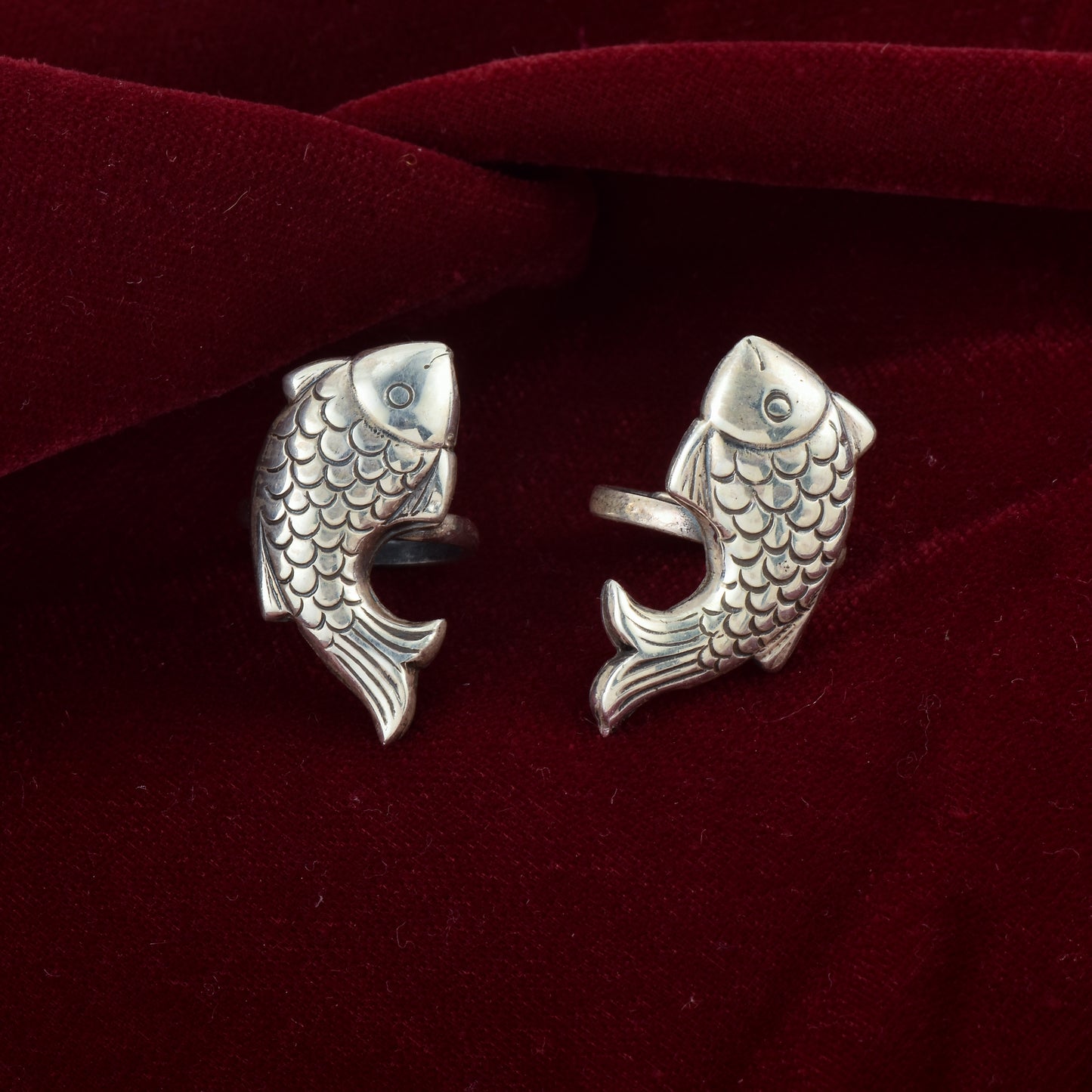 Silver Fish Toe-Rings