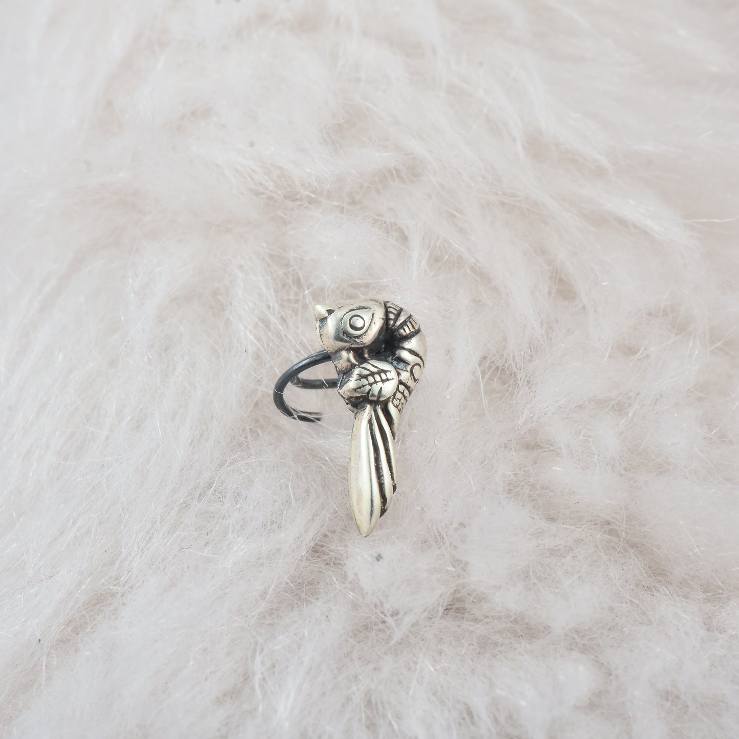 Silver Little Maina Bird Nosepin( Wire/Clip-on)